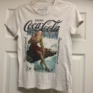 Lucky Brand Vintage Small Coca-Cola Winter-themed tshirt